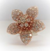 18Ct Rose Gold 5 Leaf Petal Pattern Diamond Ring