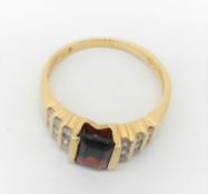 Gold Diamond & Garnet Ring