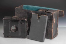 Anschütz-Klappkamera, C. P. Goerz, Berlin, Anfang 20. Jahrhundert, Plattenformat 13 x 9cm,