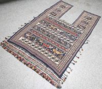 Sumak-Kelim Pferdedecke (Bidjargebiet, Nordwestiran, wohl 19. Jahrhundert), handgeknüpft,Wolle auf