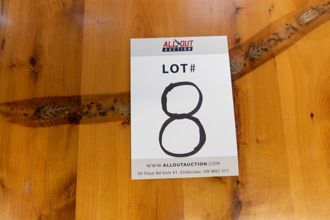 4' WHITE PINE DINING TABLE WITH 4 CHAIRS - L-48'' W-28'' H- 30'' - Image 3 of 4