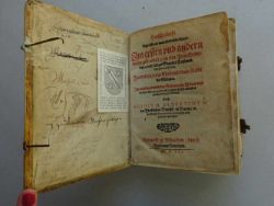 Rare Books • Art • Graphics