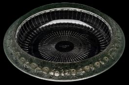 A Rene Lalique shallow dish 'Marguerittes': of circular form,
