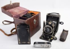 A Zeiss Ikon 'Compur-Rapid' 250/3 Ideal camera:, with Carl Zeiss Jena Tessar F12cm lens,