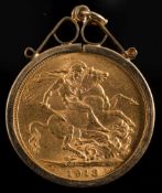 A George V sovereign, 1913, in pendant mount:.