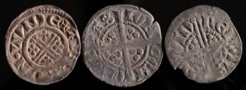 Three hammered silver pennies:.