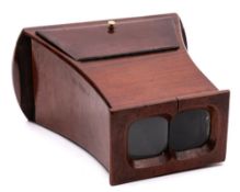 A late 19th /early 20th century mahogany Brewster pattern stereoscopic viewer:,