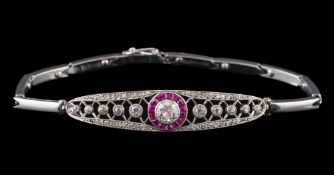 An early 20th Century platinum,