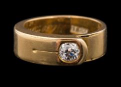 An 18ct gold and diamond single-stone mourning ring: inset with a round old brilliant-cut diamond