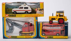 Corgi 461 Police 'Vigilant' Range Rover with figure in window box: also Corgi 1128 Priestman 'Cub'