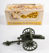 Crescent Toys No 1248 18-Pound Field Gun: green with spoked wheels in lithograph printed pictorial