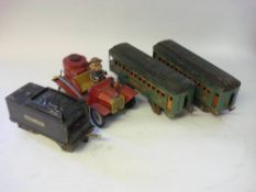 Two Lionel Gauge 1 passenger coaches: No 339 Pullman and No 341 Observation, green and orange,