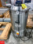 CFM S/S Vacuum Model R305X, S/N 09AD762