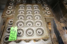 American Pan Bundt Trays, No. 03055, Aprox. 4