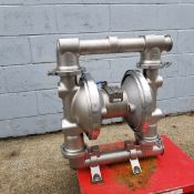 Graco S/S Diaphragm Pump, Model FD3111, Series 10D13A with 2.5