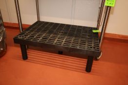 Plastic Dunnage Racks, Overall Dims.: Aprox. 35