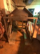 S/S Pallet Dumper, Pallet Chamber: Aprox. 48