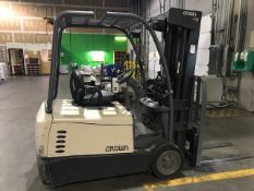 Crown Sit-Down Forklift, with Aprox. 42
