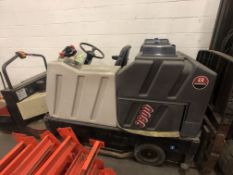 Advance 3800 Floor Scrubber (54)