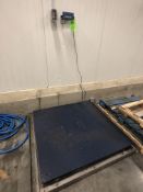 TRANCELL PALLET SCALE, MODEL TI-500E, WITH DIGITAL READOUT