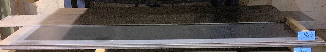 Lot- 1/2