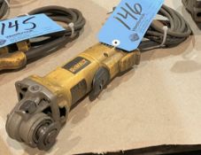 DeWalt Model D28402, 4 1/2