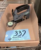 Mahr Federal Dial Snap Gage in (1) Box