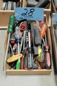 Lot-Screwdrivers in (1) Box