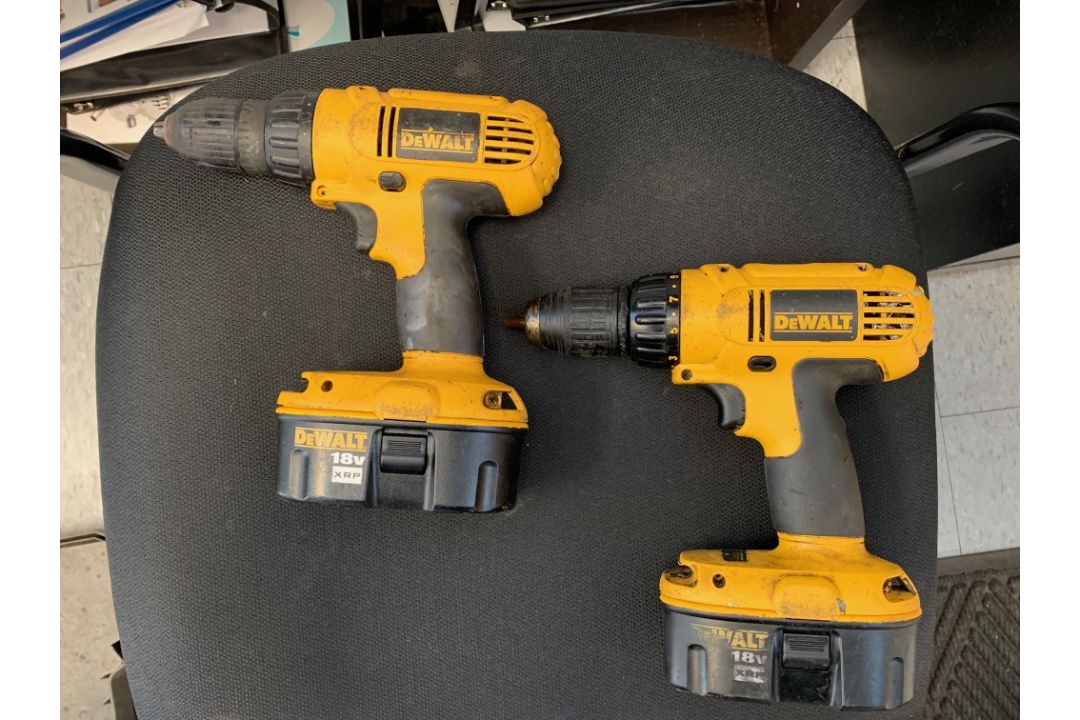 (9) Assorted Dewalt corded and cordless power tools including drills, angle grinders, and Sawzalls - Image 4 of 5