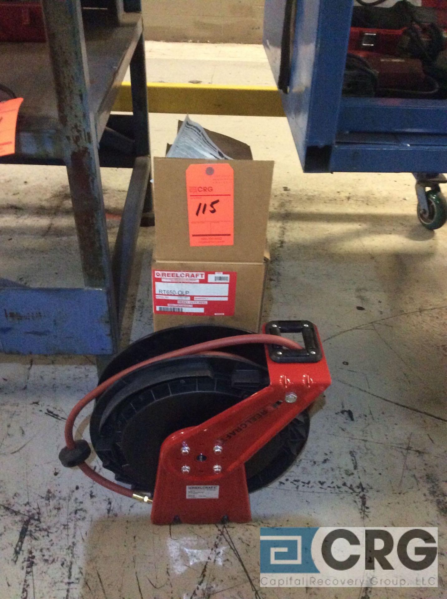 Reelcraft RT650-OLP retractable air hose reel (NEW IN BOX)