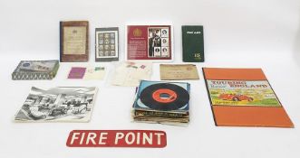 Assorted ephemera to include Genealogical Handbook of English History showing dynasties of all the