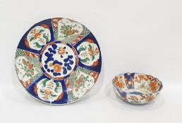 Large Japanese Imari porcelain charger with typica