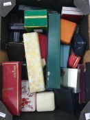 Small collection of various jewellery boxes, etc