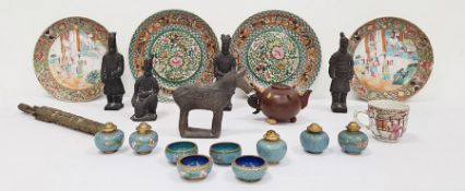 Pair of Chinese Canton porcelain plates in famille rose colours, pair of Chinese porcelain plates