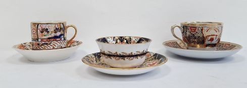 Group of English pottery and porcelain Imari teawares comprising a Derby coffee can and saucer, circ