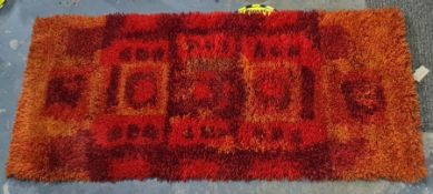 20th century rug, marked back 'Ryijy: 'Pihlajamarja' design: Terttu Tomero K'A'S Inkudottu handwoven
