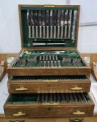 Silver plate canteen , Dixon and Co. rattail, twelve settings, within fitted wooden canteen with two