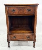 Pair of modern mahogany banded bedside tables with concave fronts, single drawer above open recess