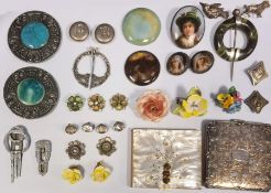 Quantity of costume jewellery to include silver buttons, brooches, compacts, pottery jewellery,