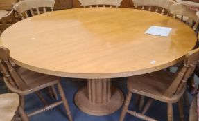 20th century maple circular breakfast table by Conran on pedestal base, 150cm approx diameter