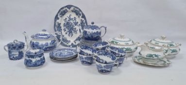 Quantity of Spode 'Italian' pattern tableware including a teapot of shaped rectangular form, a