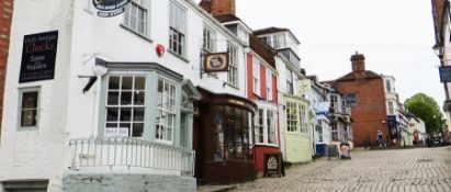 2 nights stay in Lymington