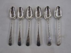 Set of six George IV silver teaspoons with engraved detail, initialled 'DT.M', London 1822, maker