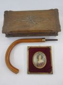 18ct gold and wooden mounted walking stick handle (missing stick), a rectangular carved wooden box