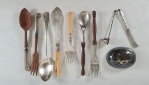Silver-coloured metal serving spoon marked Wallace to underside, a pair of silver plated fish