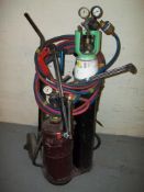 A GAS WELDING SET WITH TROLLEY