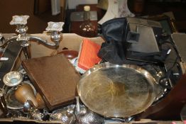 A TRAY OF ASSORTED METALWARE MAINLY WHITE METAL ITEMS AND A POLOROID SUPER COLOUR CAMERA (NOT