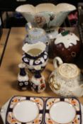 A COLLECTION OF CERAMICS TO INCLUDE WOODS, A CHRISTMAS PUDDING TEAPOT ETC.
