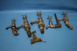 A QUANTITY OF ART DECO CHROME TAPS
