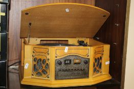 A MODERN RECORD / CD PLAYER